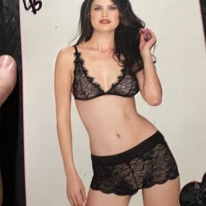 Elegant Black Lace Lingerie Set